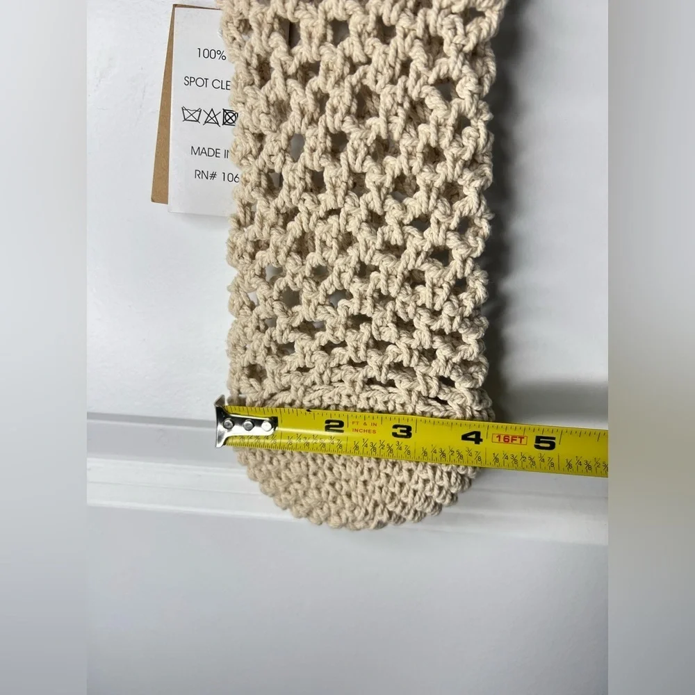 crocheted crossbody phone bag neutral color